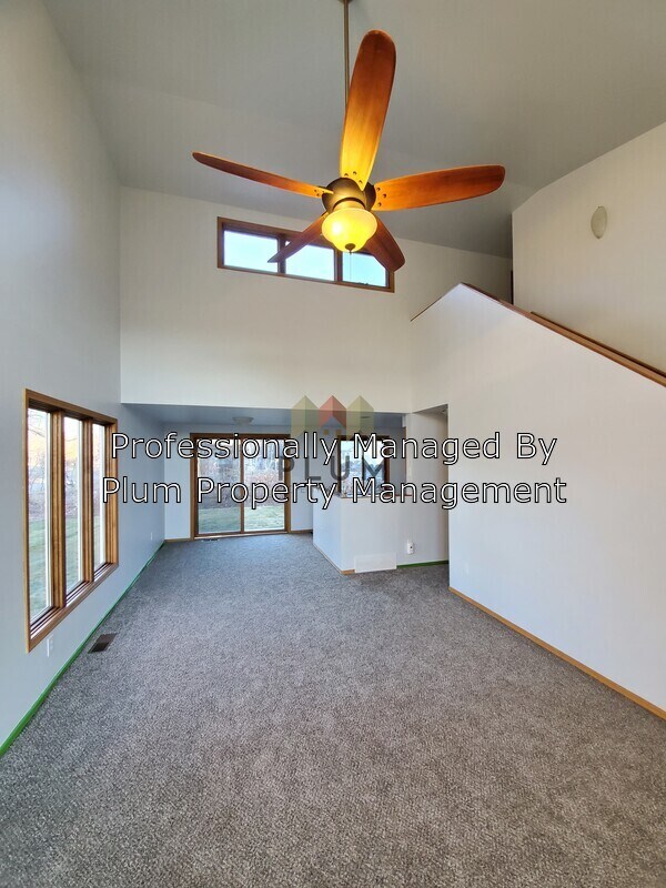 Building Photo - 2360 Village Square