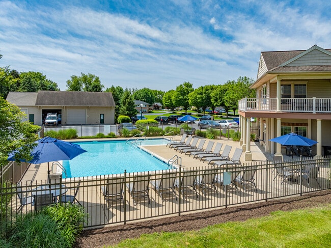 Building Photo - 209 Landing Cir