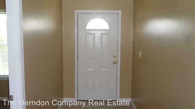 Building Photo - 3049 Schroer Dr
