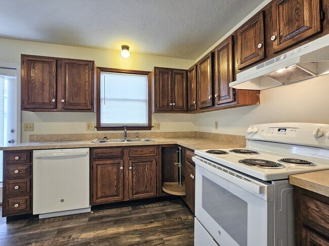 Foto del edificio - 137 Millview Ct