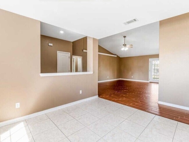 Foto del edificio - 3 Bedroom Single Family Home in Cantonment