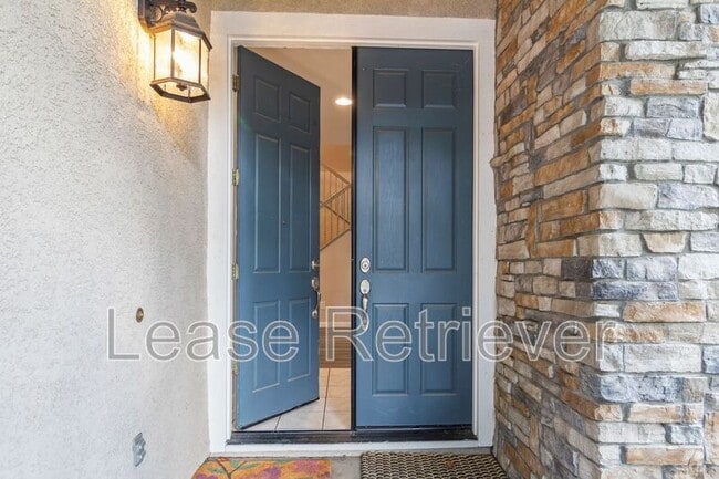 Foto del edificio - 4244 Lindsey Ln