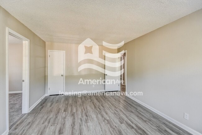 Building Photo - 509 Annie Laura Dr