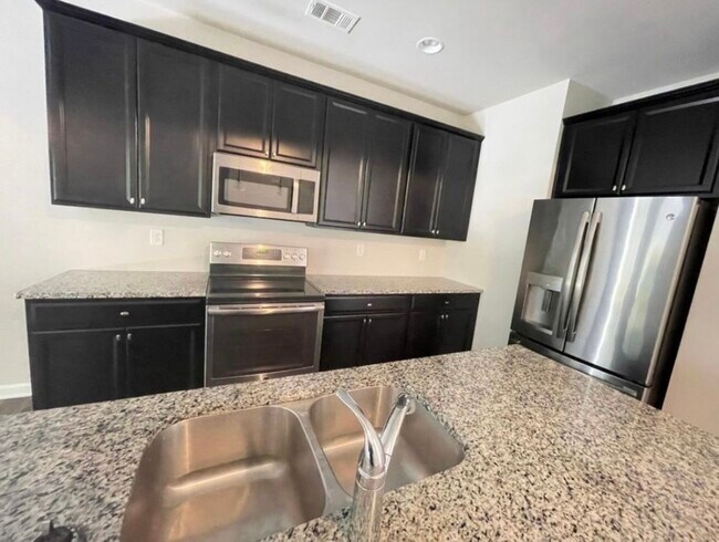 Foto del edificio - 1526 Brookmere Way