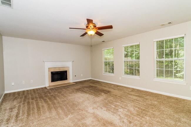 Building Photo - 159 Millstone Glen