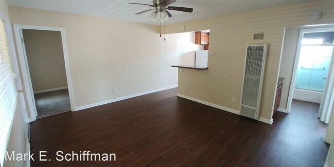 Building Photo - 552 D St