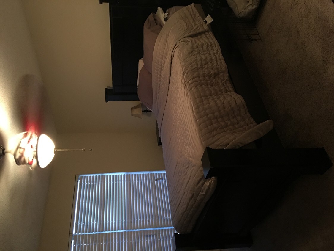 Foto principal - 500 Belcher Rd