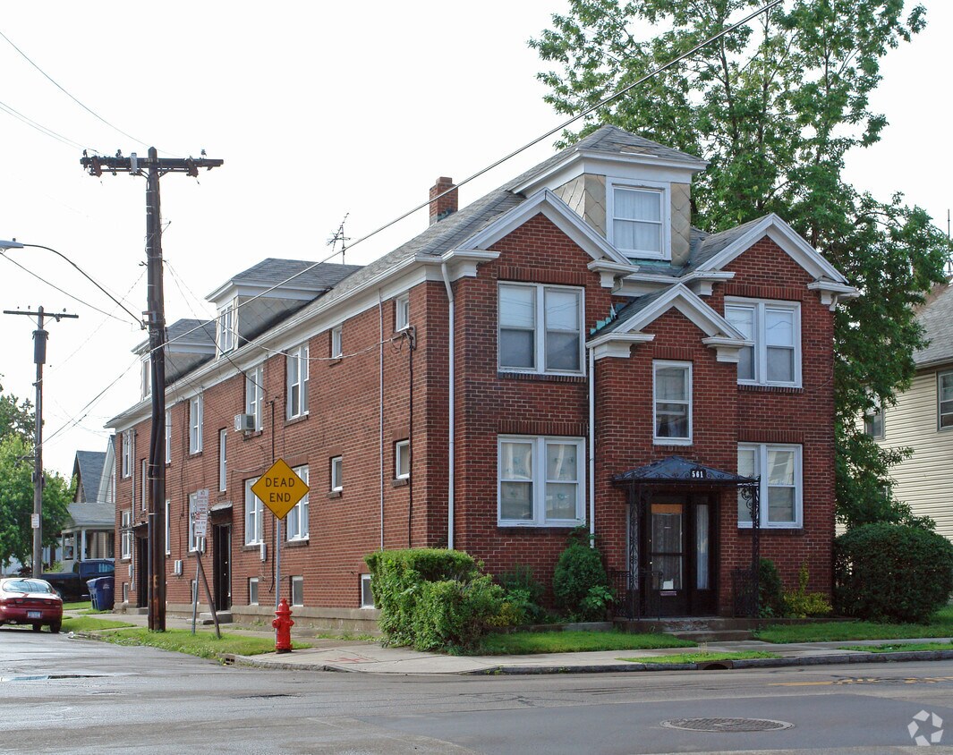 Primary Photo - 561 Ontario St