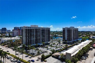 Building Photo - 1980 S Ocean Dr
