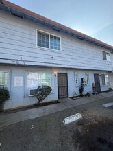 Building Photo - 1705 W N Bear Creek Dr