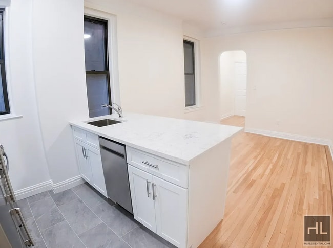 Building Photo - EAST 82 STREET