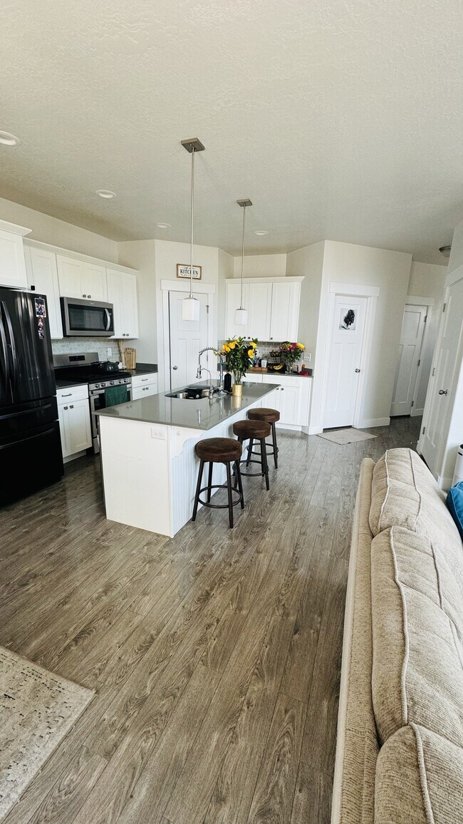 Foto del edificio - 4287 W Hemsley Ln
