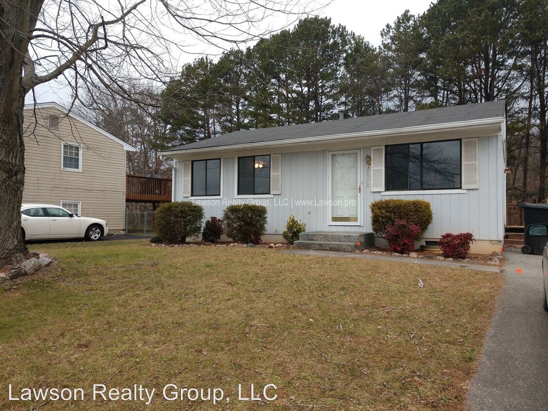 Primary Photo - 2 br, 1 bath House - 8570 Brubaker Dr.