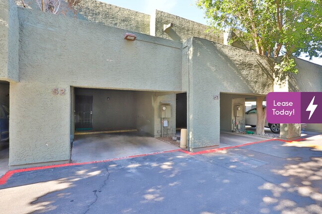 Building Photo - 122 S Hardy Dr