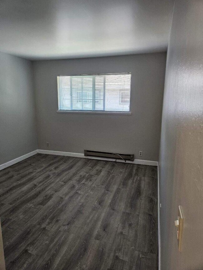 Building Photo - 5171 Lapa Dr