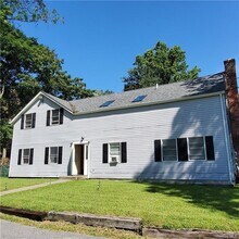 Building Photo - 32 Bircher Ave