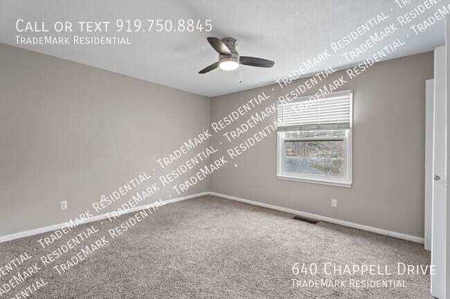 Foto del edificio - 640 Chappell Dr