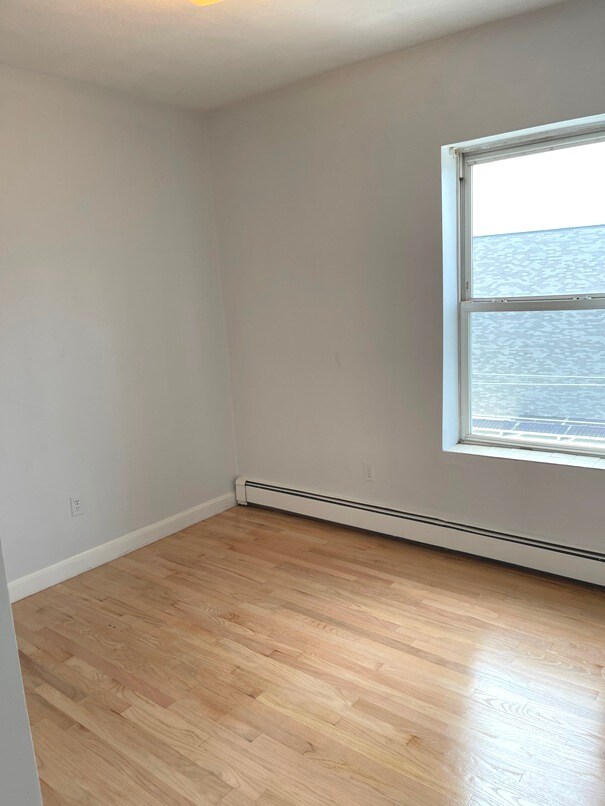 Foto del edificio - 116 Berkshire St