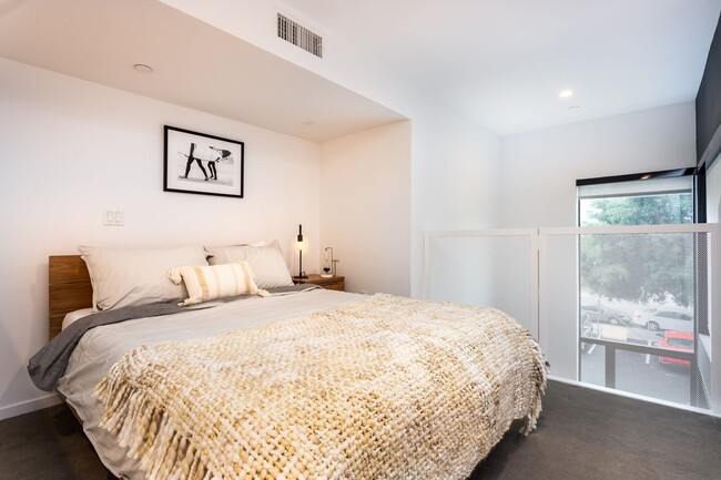 Interior Photo - Line Lofts