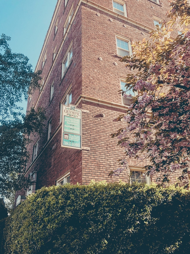 Olympic Apartments - The Olympic Apartments