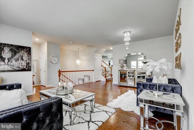 Foto del edificio - 3550 Briarwood Dr