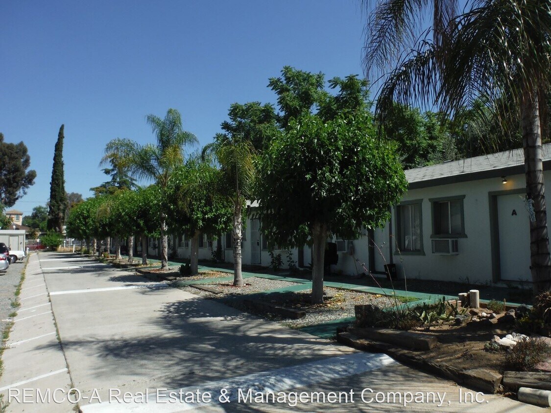 Foto del edificio - 32986 Blackwell Blvd