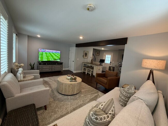Foto del edificio - !!Fully Remodeled Row Home in the Heart of Lancaster City!!