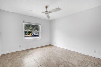 Building Photo - 5020 Sanctuary Way
