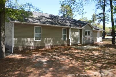 Building Photo - 301 Sinclair St