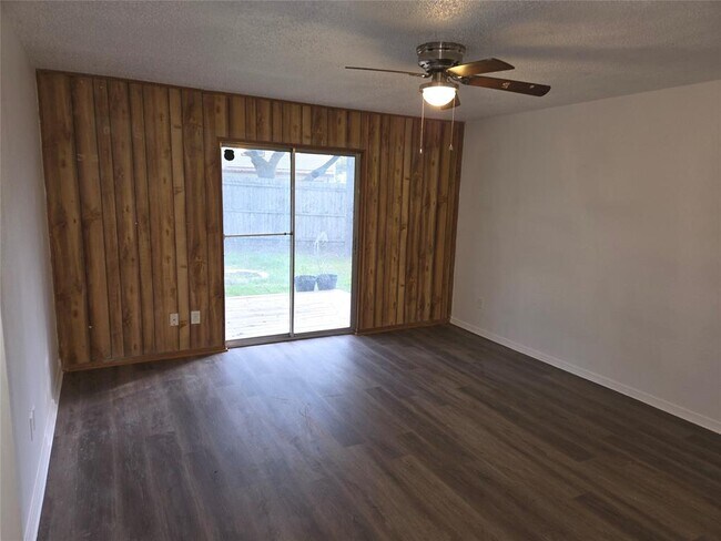 Foto del edificio - 9019 Texas Sun Dr