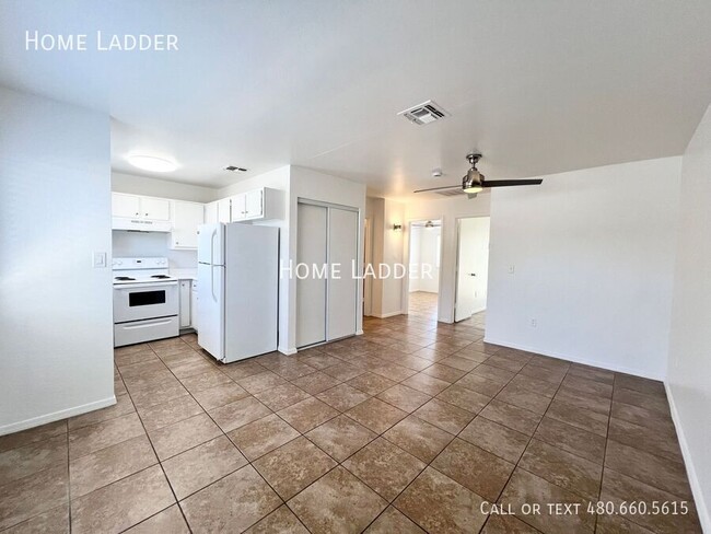 Building Photo - 440 Florence Heights Dr