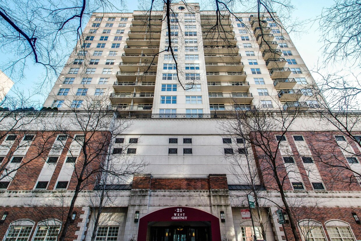 Primary Photo - 21 W Chestnut St