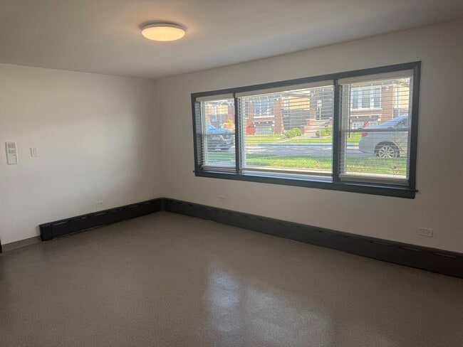 Building Photo - 1540 S 59th Ct