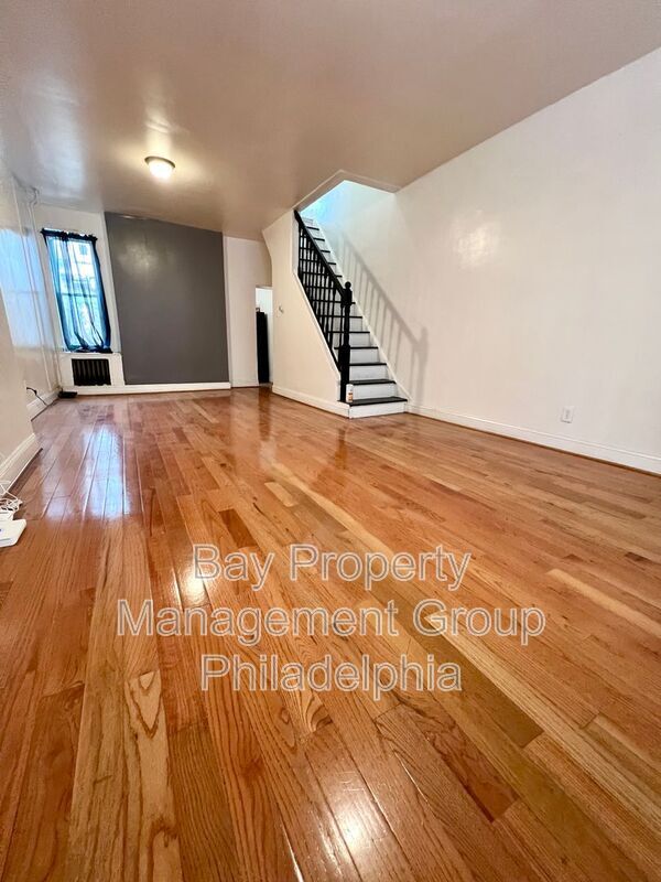 Building Photo - 3438 N Bodine St