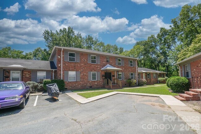 Foto del edificio - 3416 Craig Ave