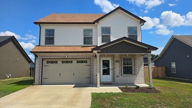 Building Photo - 446 Irish Hls Dr