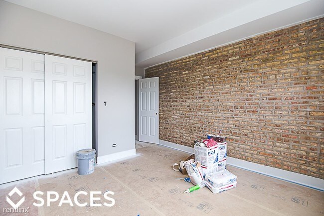 Foto del edificio - 2 br, 2 bath  - 3757 N Western Ave 3