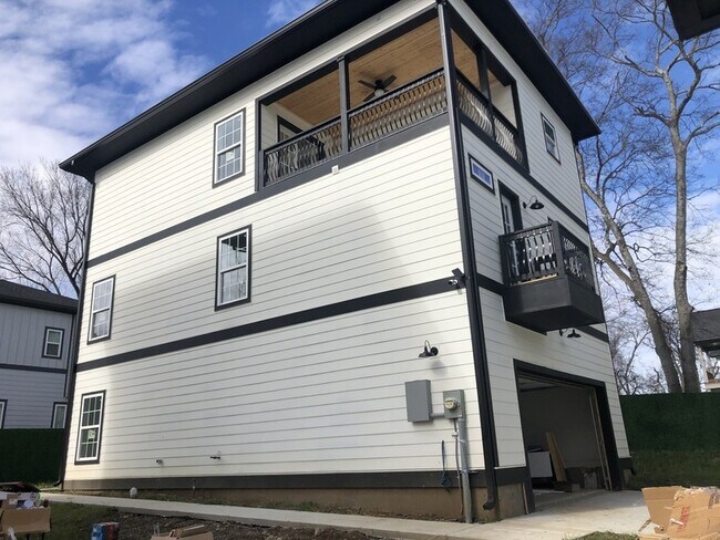 Foto del edificio - 203 Oceola Ave