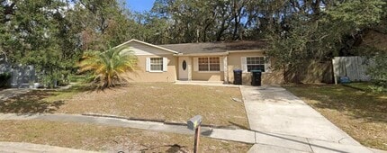 Building Photo - 2819 Kinnon Dr