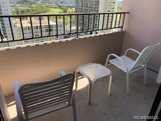 Foto del edificio - 2240 Kuhio Ave.