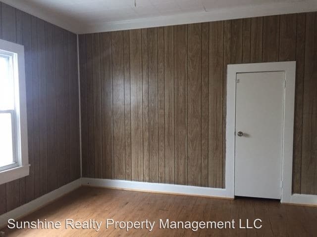 Building Photo - 2 br, 1 bath House - 819 S. Beaumont Ave