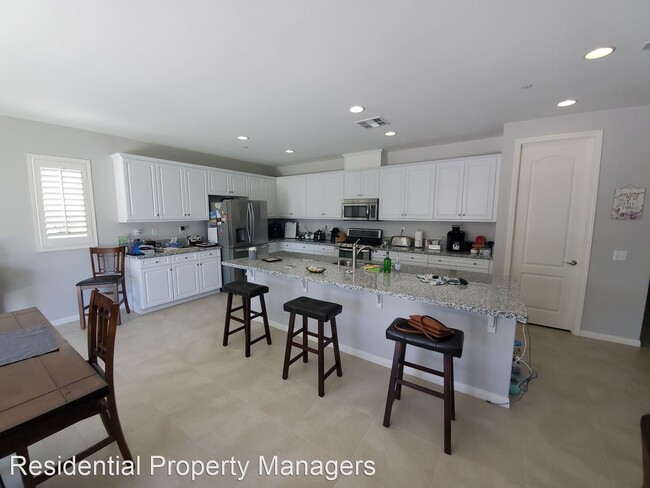Building Photo - 4 br, 2 bath House - 30234 Mahogany
