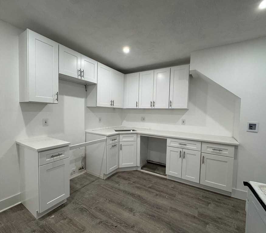 Primary Photo - 120 Sea St