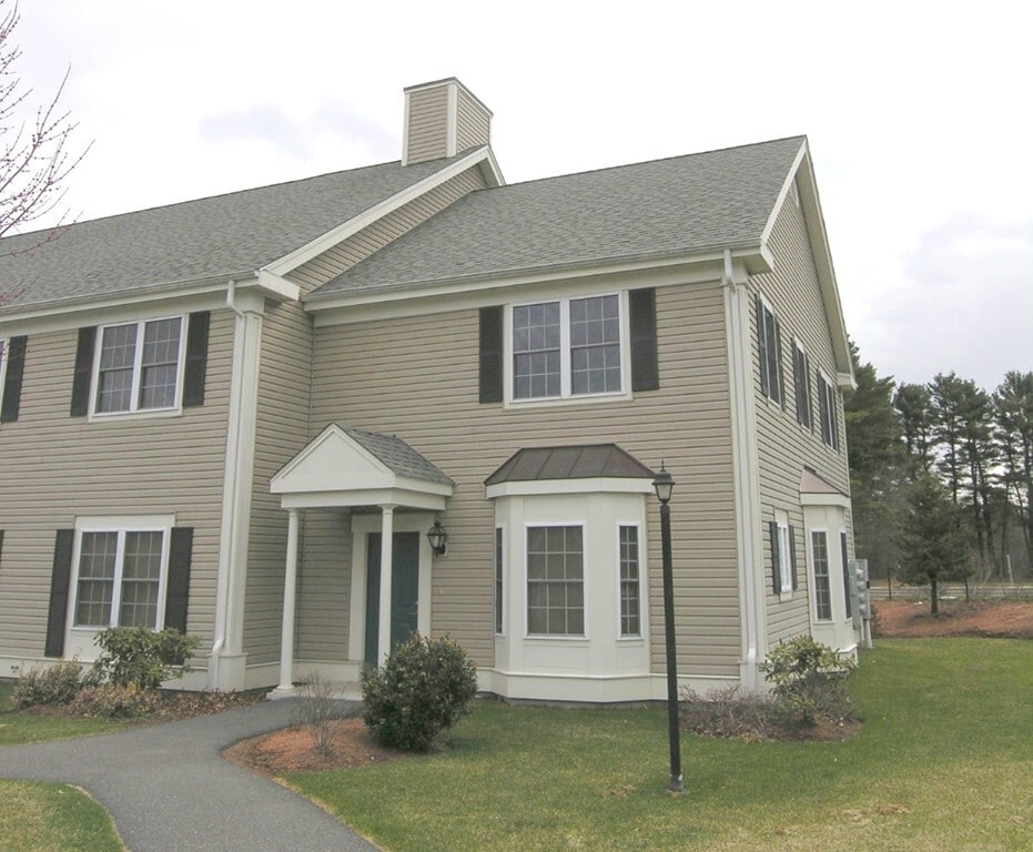 Primary Photo - 3 Abbott Ln