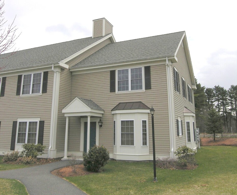 4 Abbott Ln Unit 7, Concord, MA 01742 Room for Rent in Concord, MA