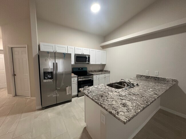 Foto del edificio - 2106 Andalusia Blvd