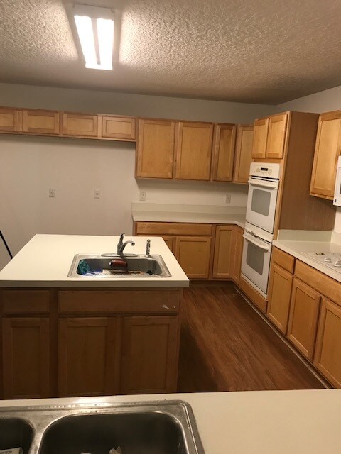 Foto del edificio - 87045 Kipling Dr