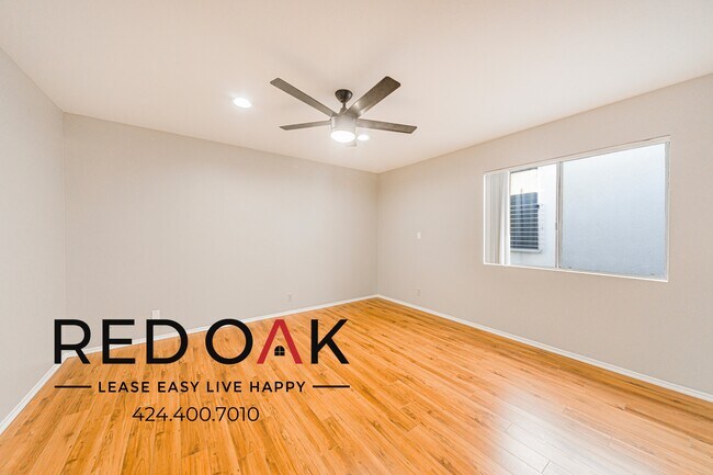 Foto del edificio - 13444 Moorpark St