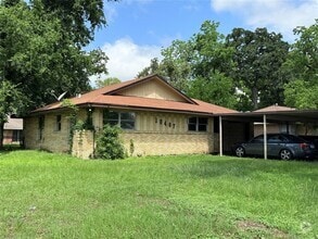Building Photo - 10407 Homestead Rd