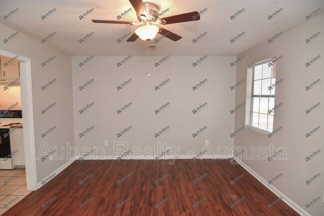 Building Photo - 4103 Mack Ln